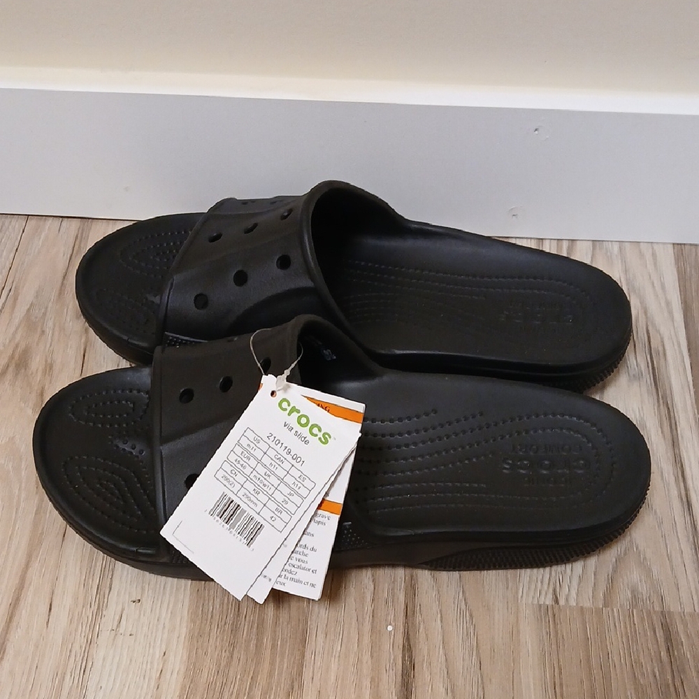 Crocs Black Sandals